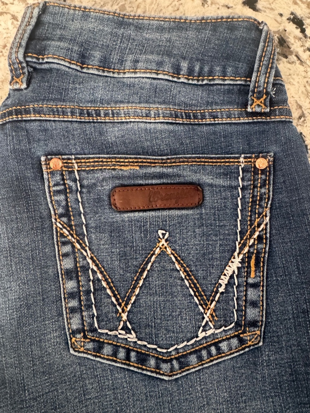 Wrangler Womens Retro Mae Jeans Size 11 x 32 - 09MWZMS